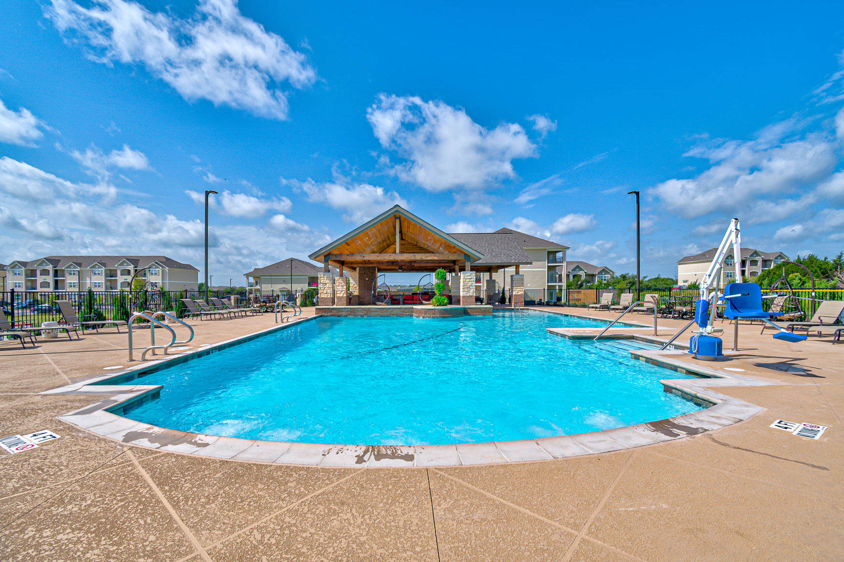 Thayer Point The Multifamily Advisory Group at Cushman & Wakefield